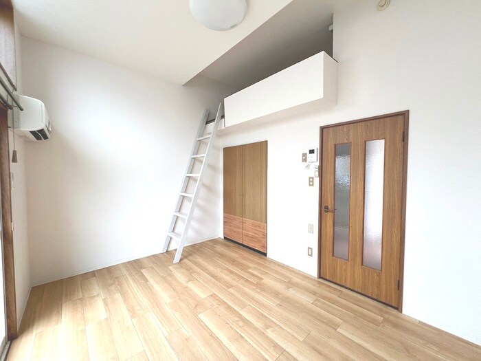 物件内観写真8　(居室)