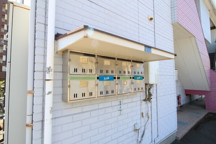 物件外観写真4　(建物設備)