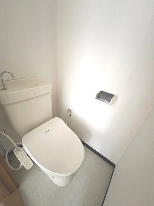 物件内観写真15　(トイレ)