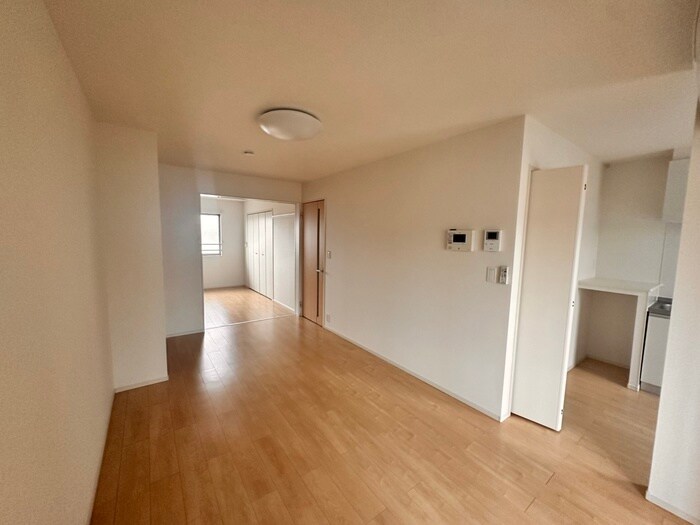 物件内観写真8　(居室)