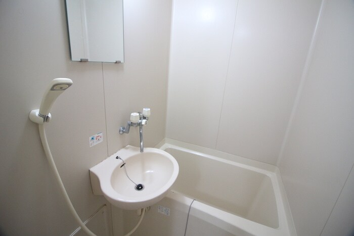 物件内観写真9　(バス／シャワールーム等)