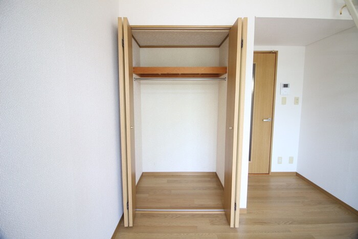 物件内観写真15　(収納)