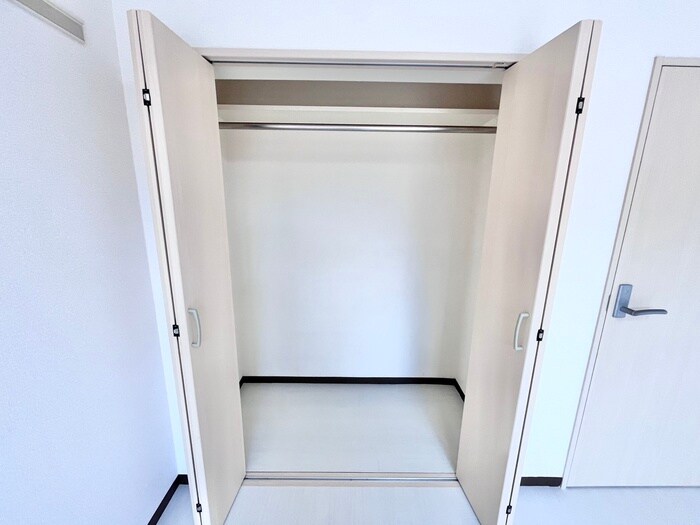 物件内観写真11　(収納)