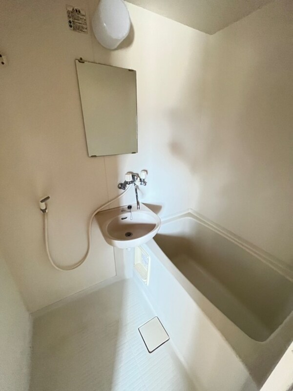 バス／シャワールーム等