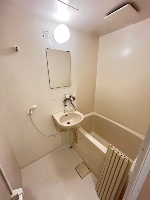 物件内観写真13　(バス／シャワールーム等)