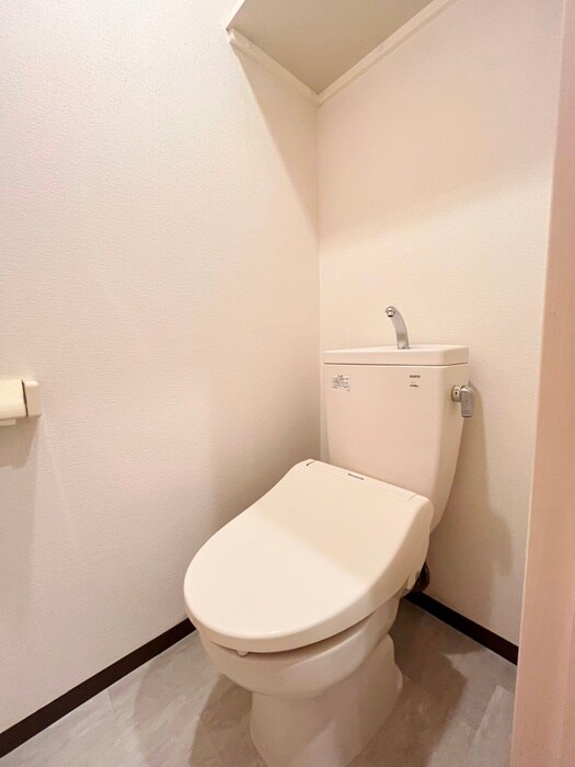 物件内観写真14　(トイレ)