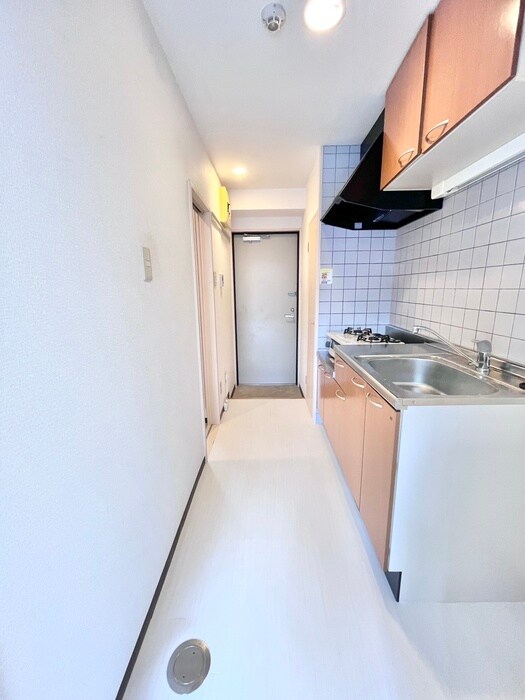 物件内観写真16　(廊下)