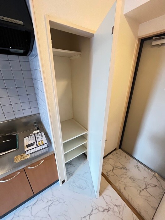 物件内観写真17　(靴箱)