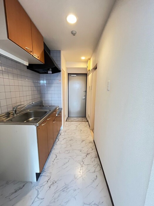 物件内観写真18　(廊下)