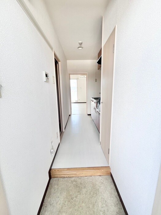 物件内観写真20　(玄関)