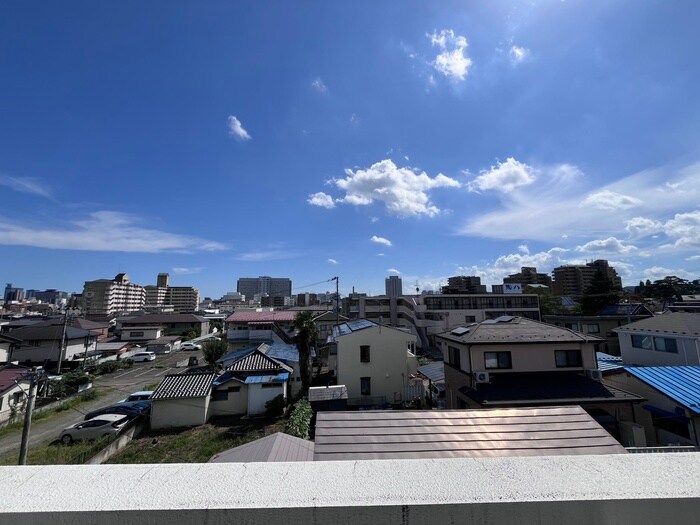 物件内観写真22　(室内からの展望)