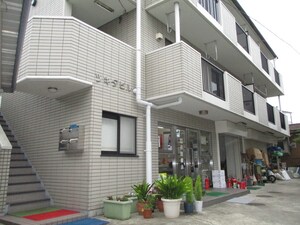 月田ビル外観写真
