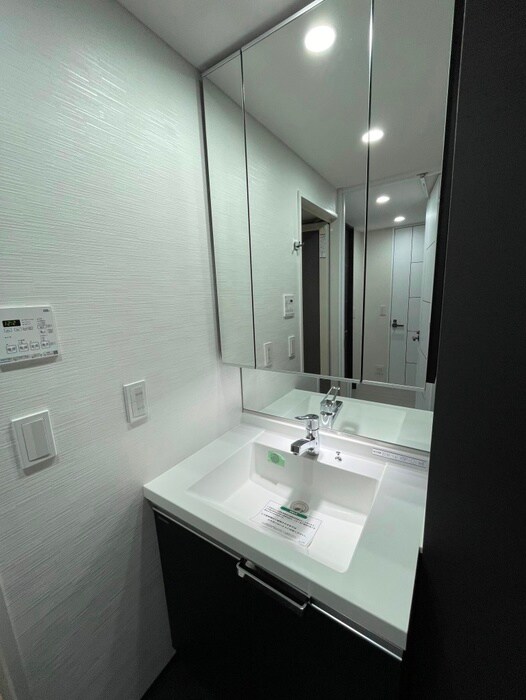 物件内観写真10　(洗面)