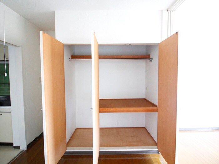 物件内観写真10　(収納)