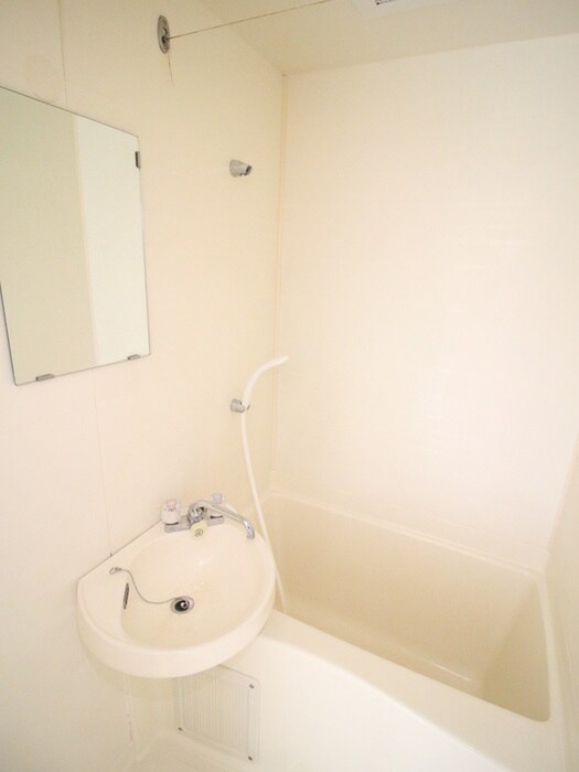 物件内観写真13　(バス／シャワールーム等)