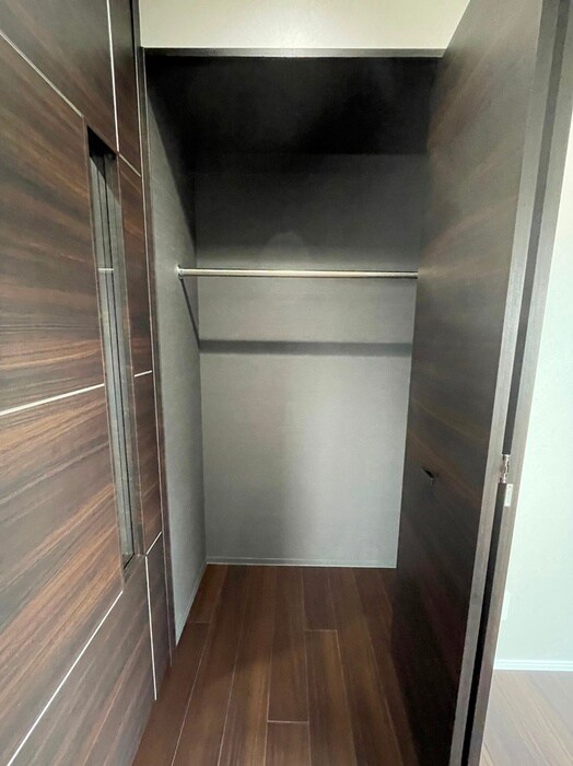 物件内観写真12　(収納)