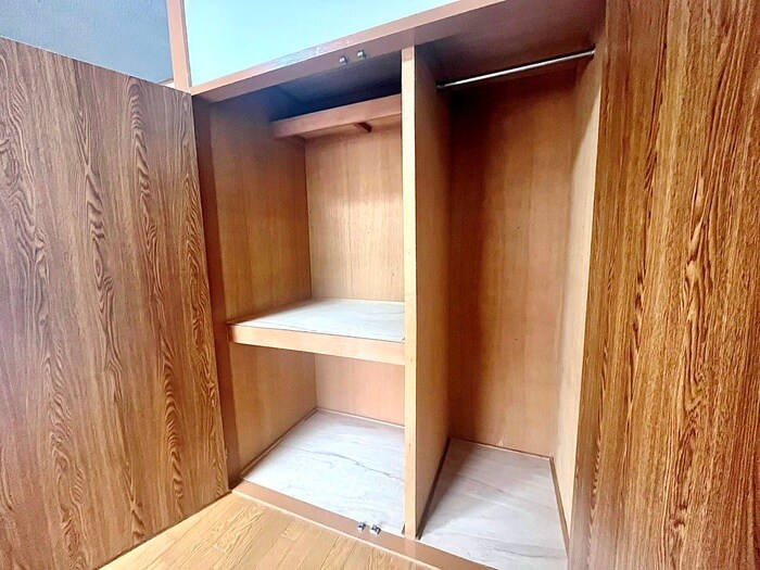 物件内観写真12　(収納)