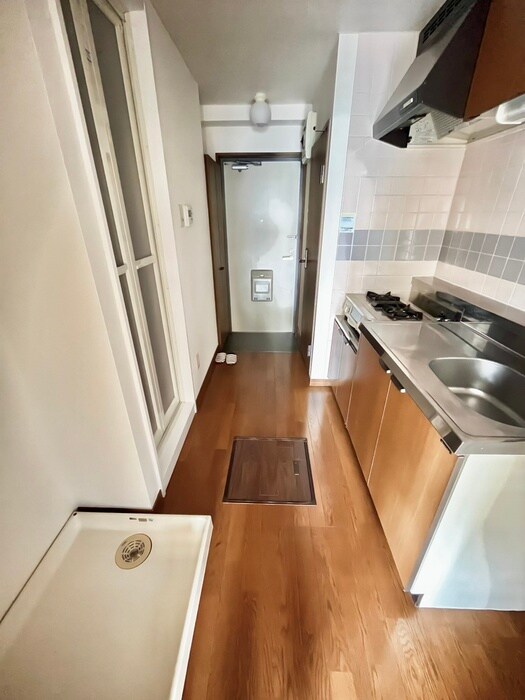 物件内観写真18　(廊下)