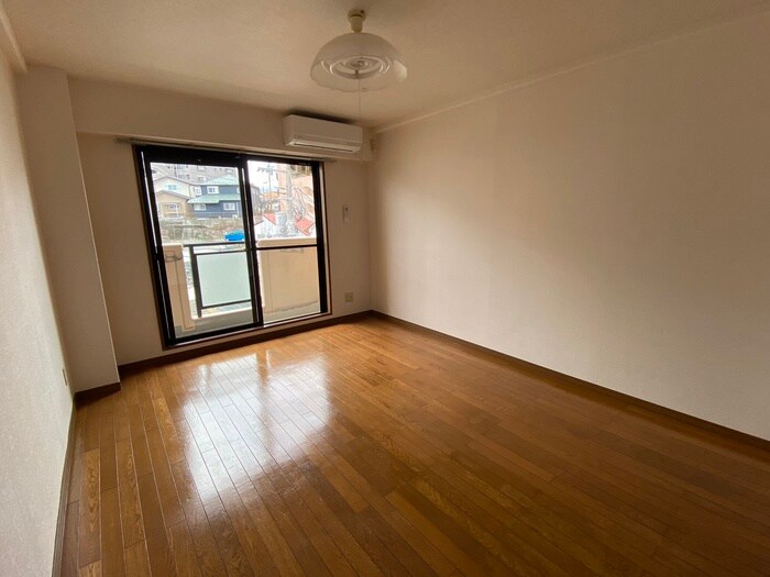 物件内観写真20　(居室)