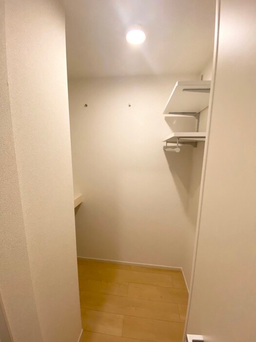 物件内観写真17　(収納)