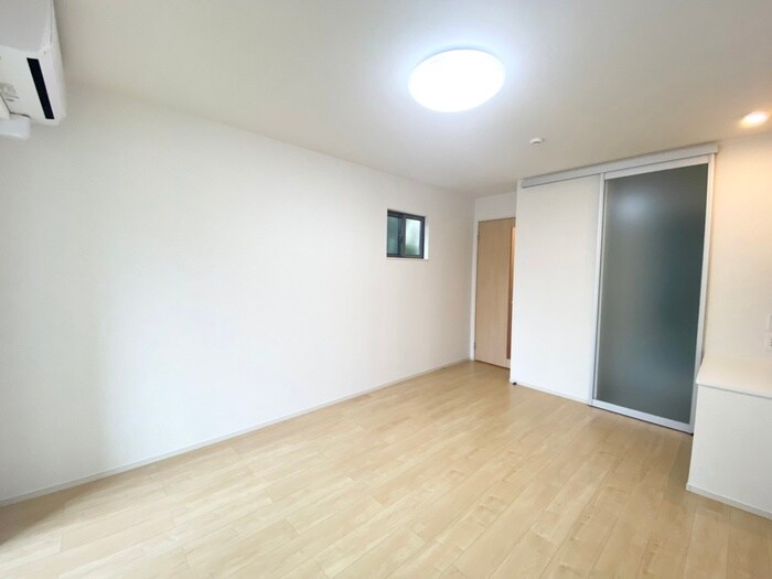 物件内観写真21　(居室)