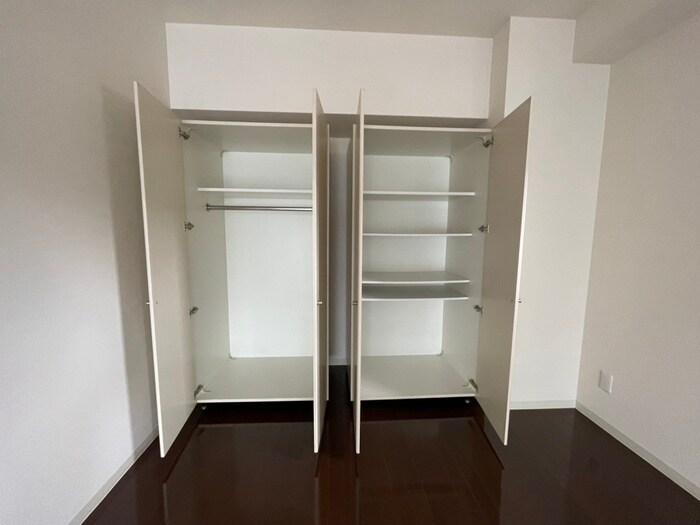 物件内観写真15　(収納)