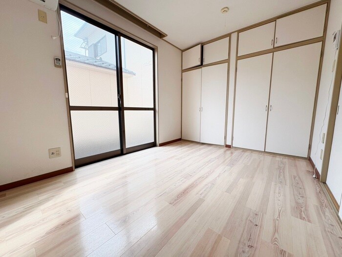 物件内観写真7　(居室)