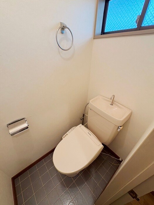 物件内観写真13　(トイレ)