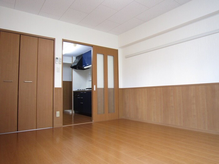 物件内観写真9　(居室)