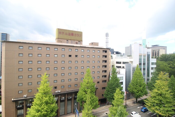 物件内観写真22　(室内からの展望)