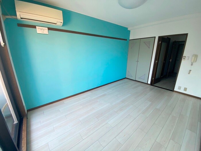 物件内観写真10　(居室)