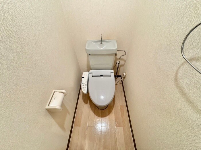 物件内観写真11　(トイレ)