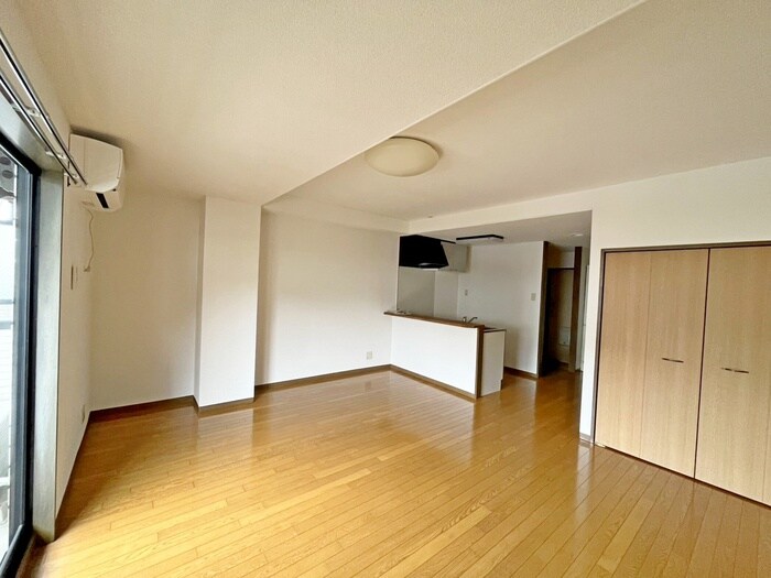 物件内観写真14　(居室)