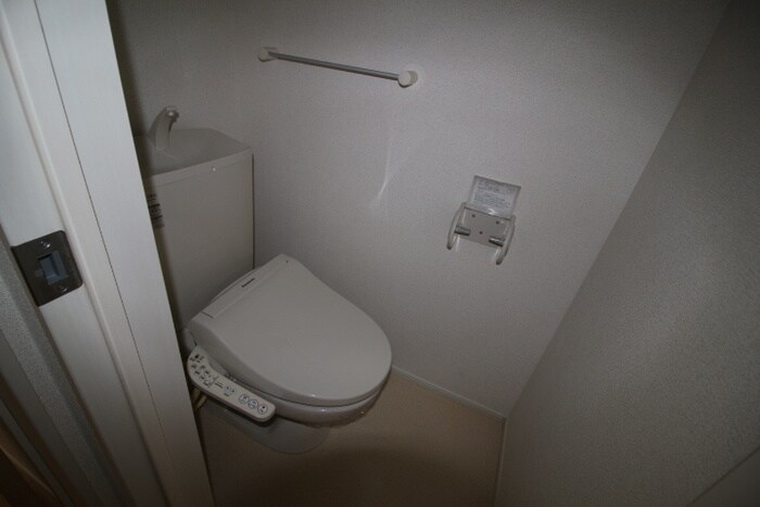 物件内観写真18　(トイレ)