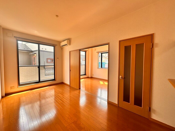 物件内観写真7　(居室)