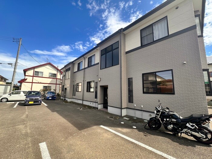 物件外観写真3　(建物設備)