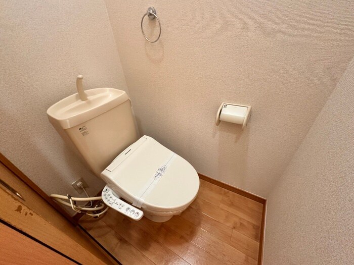 物件内観写真13　(トイレ)