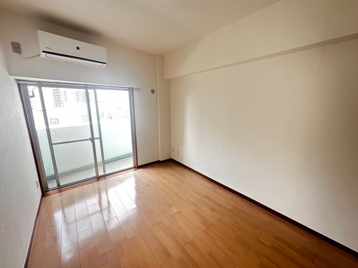 物件内観写真10　(居室)