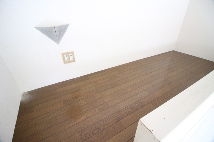 物件内観写真9　(ロフト)