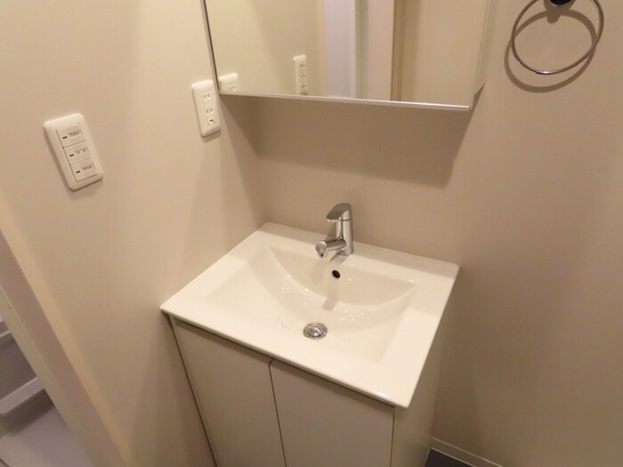 物件内観写真12　(洗面)