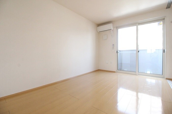 物件内観写真12　(居室)