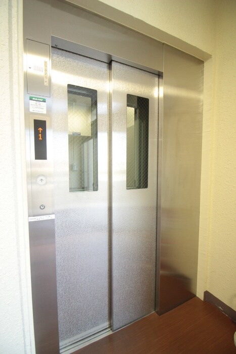 物件外観写真2　(建物設備)