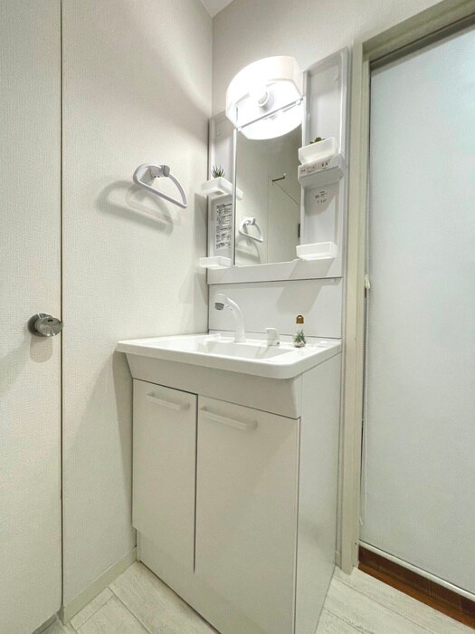 物件内観写真13　(洗面)