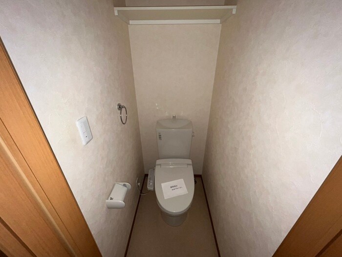 物件内観写真11　(トイレ)