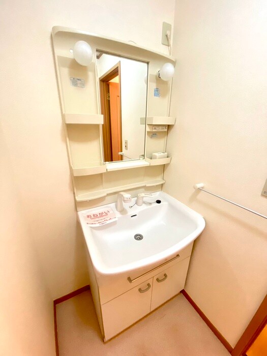 物件内観写真10　(洗面)