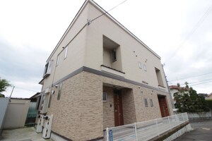 CREA八木山外観写真