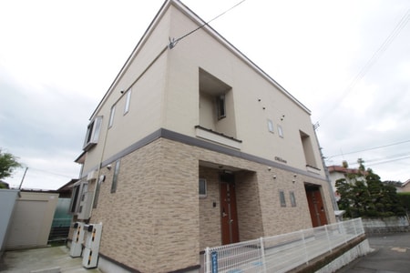 CREA八木山外観写真