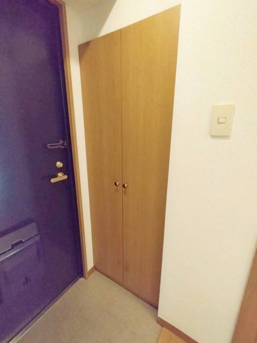 物件内観写真13　(靴箱)