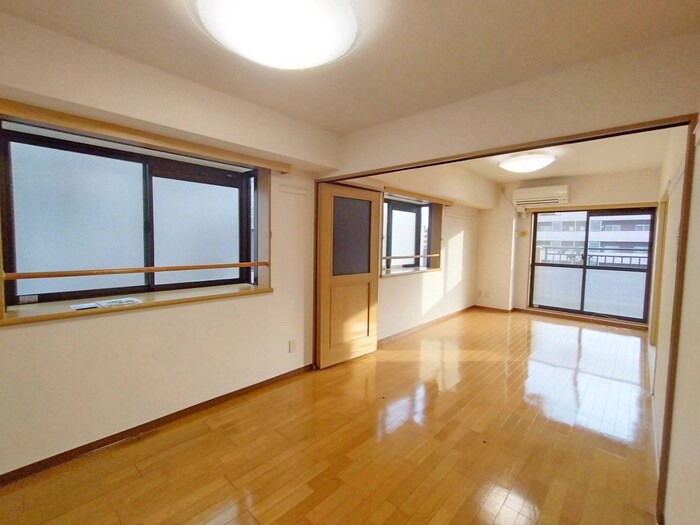 物件内観写真16　(居室)