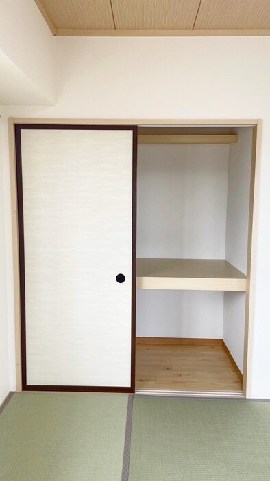 物件内観写真18　(収納)